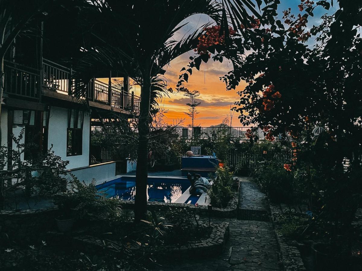 Cool Breeze Authentic Hotel Labuan Bajo Komodo Buitenkant foto