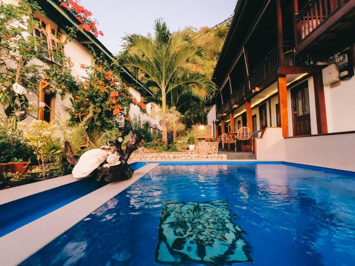 Cool Breeze Authentic Hotel Labuan Bajo Komodo Buitenkant foto