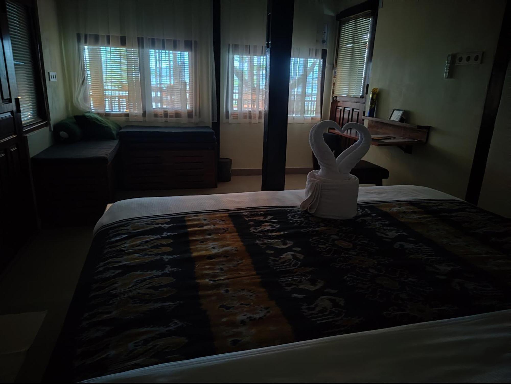 Cool Breeze Authentic Hotel Labuan Bajo Komodo Kamer foto