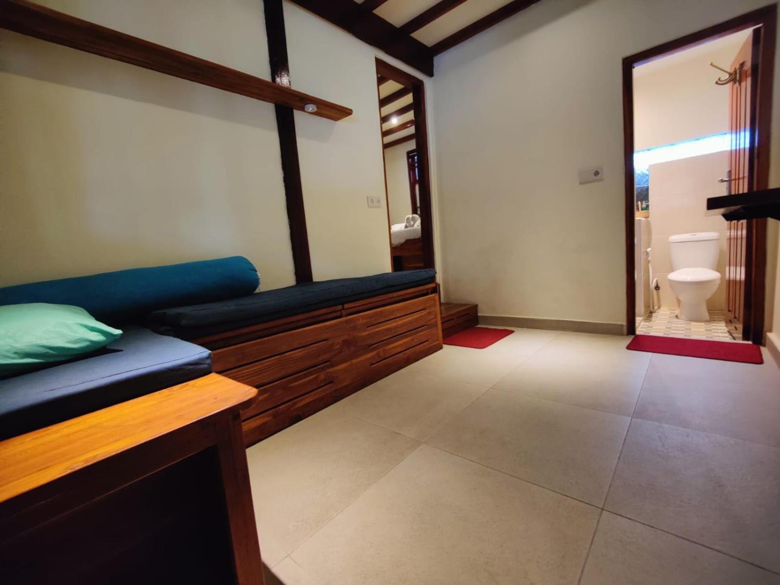 Cool Breeze Authentic Hotel Labuan Bajo Komodo Buitenkant foto